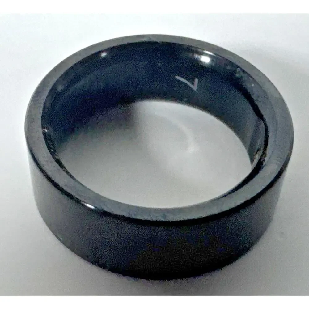Loop Smart Ring Series X Smart Health Monitoring & Charging Case By Careplix